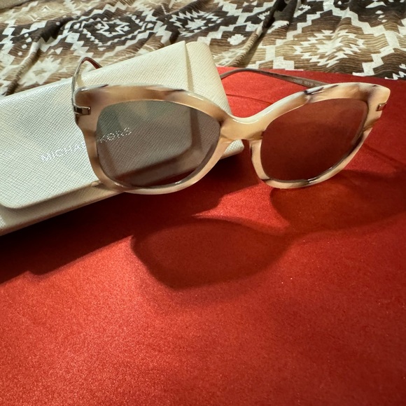 Michael Kors White Tortoise Mirrored Sunglasses - Picture 1 of 3